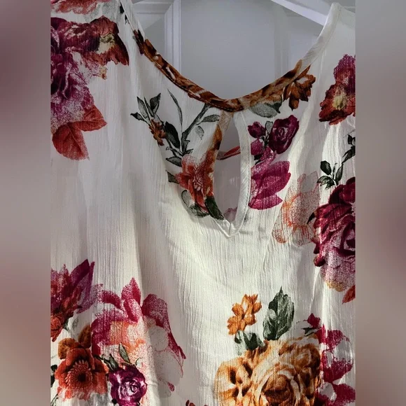 NEW! Chic Soul Floral Print Women's Top. Size 1X. - Picture 10 of 10